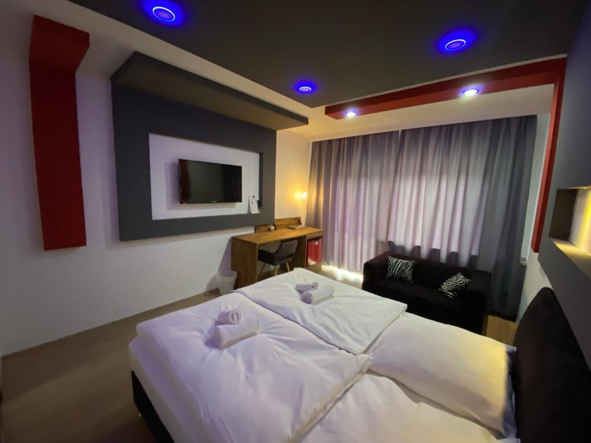 Zur Eiche Hotel Overath Ruang foto