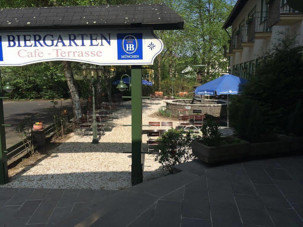 Zur Eiche Hotel Overath Bagian luar foto
